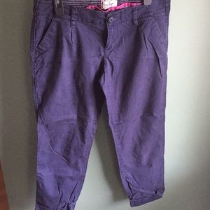 American eagle capris